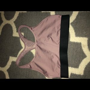 VS sports bra